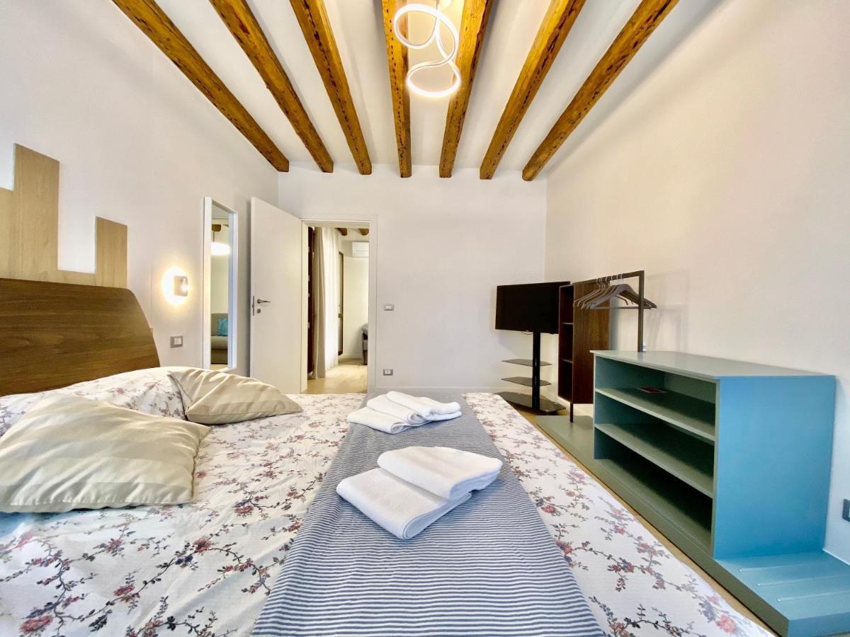 Apartahotel House New Wi Fi Island Venecia